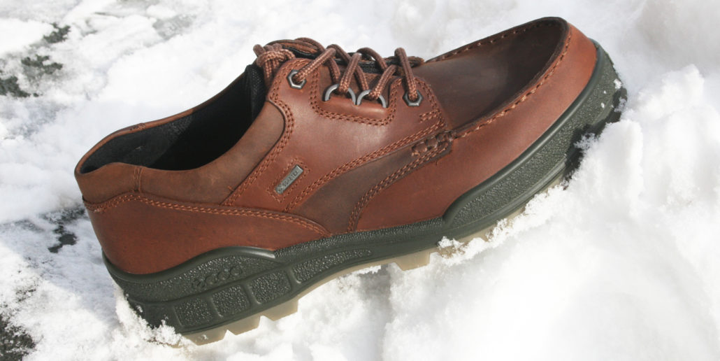ecco leather walking shoes